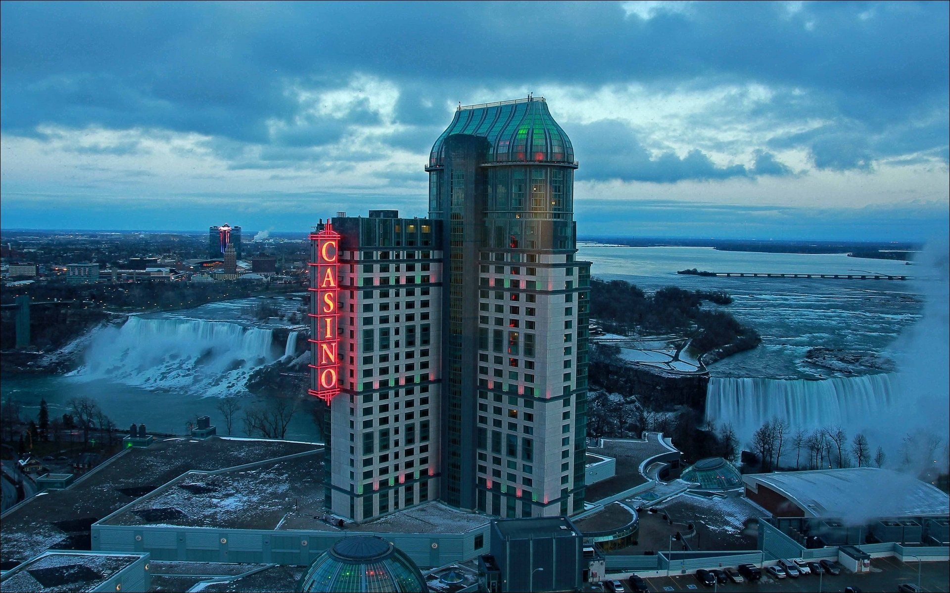 Casino In Canada - Is It Beneficial For The Country?