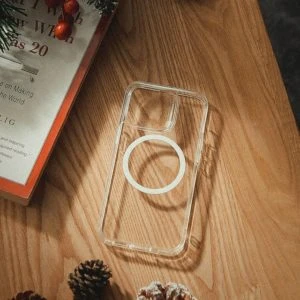 How To Clean A Yellowed Clear Phone Case - 4 Proven Methods